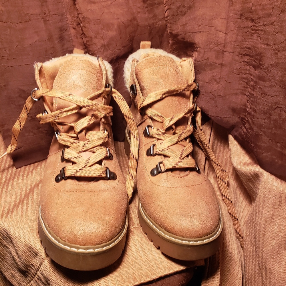Faux Fur Tan Boots